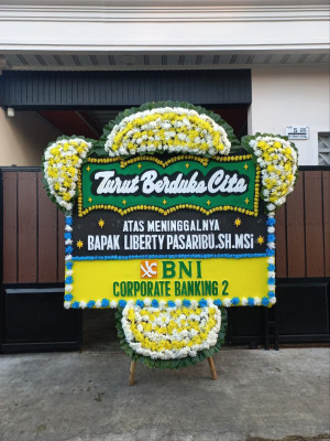 Papan Bunga Duka di Peresak