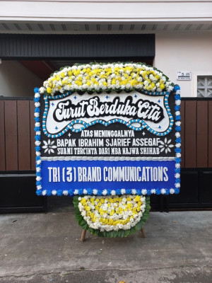 Papan Bunga Duka di Peresak